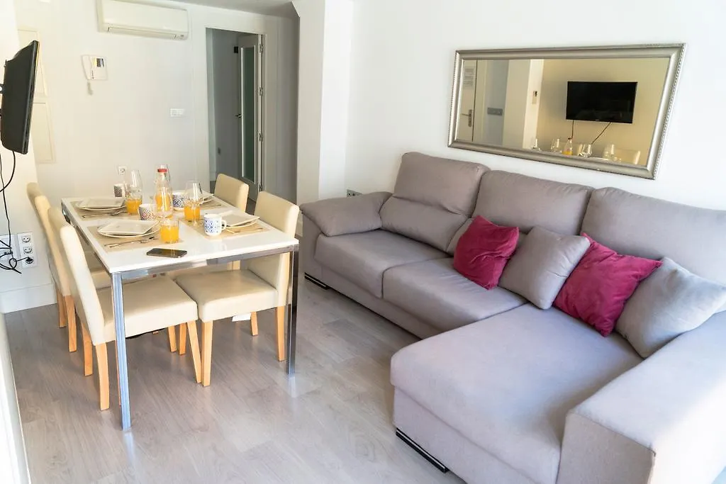 Apartamentos La Magdalena location