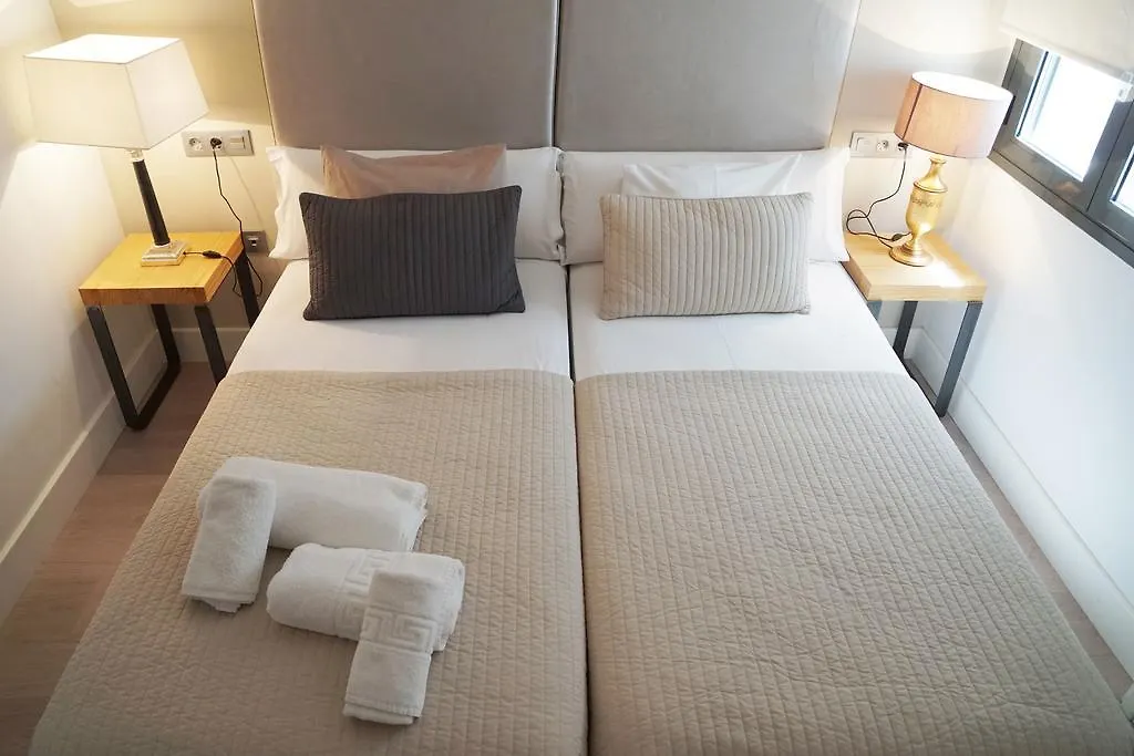 Apartamentos La Magdalena Granada Spain